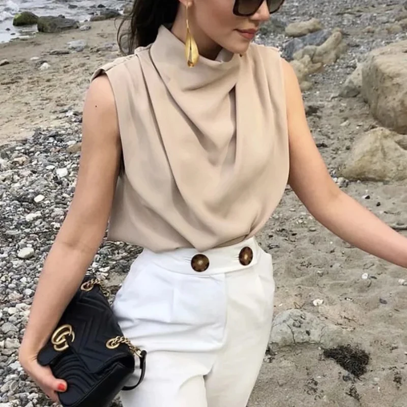 Vintage Women Elegant Blusas Stand 