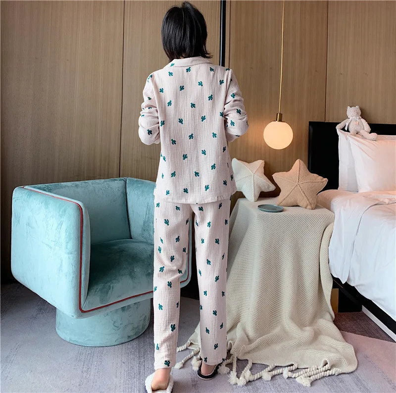 352BC489-81E1-4A59-853C-B49382