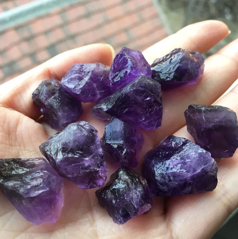Amethyst natural rough gemstones and minerals healing stones (3)