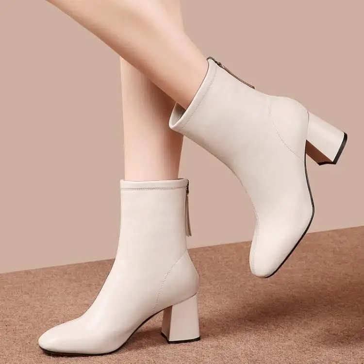 

Leather high heel, thick heel, square head, middle tube, white side zipper Martin boots, autumn and winter head layer cowhide