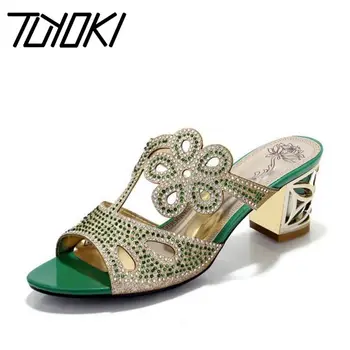 

Tuyoki Women Sandals Sweet Daily Convenient Summer Shoes Flower Print Sexy Bling Crystal Square Heel Women Shoes Size 32-42