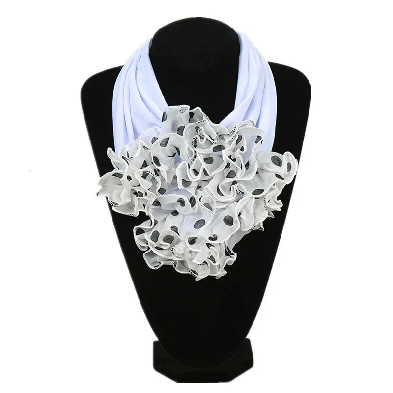 New Trend Women Scarf Floral Collar Scarf Luxury Big Flower Neckerchief Ring Neck Scarves Fashion Bandana Head Hijab For Ladies - Цвет: AY15