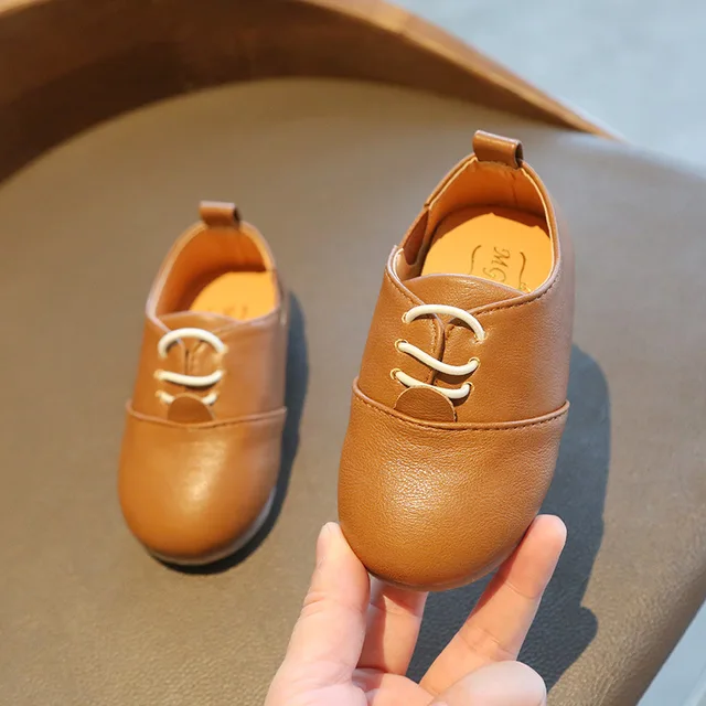 2021 New Spring Children Casual Shoes White Dress Shoes Girls Boys Soft Bottom Black Brown Kids Leather Shoes Slip On E02133 Brown