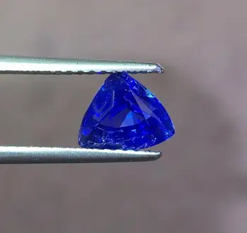 

Q227 Nature Unheat Oval Royal Blue 1.51ct Sapphire Loose Beads Loose Gemstones for Jewelry Making