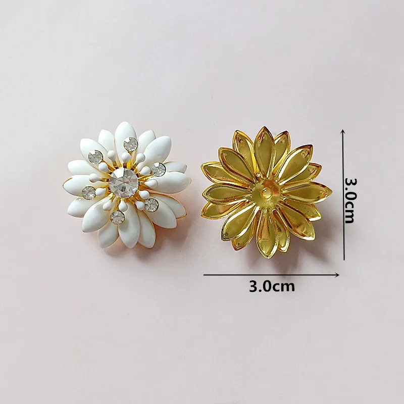 30pcs 30mm Gold color Alloy Material Enamel Crystal Flower Charm flower pendant For Head DIY Wedding Handmade Jewelry Making