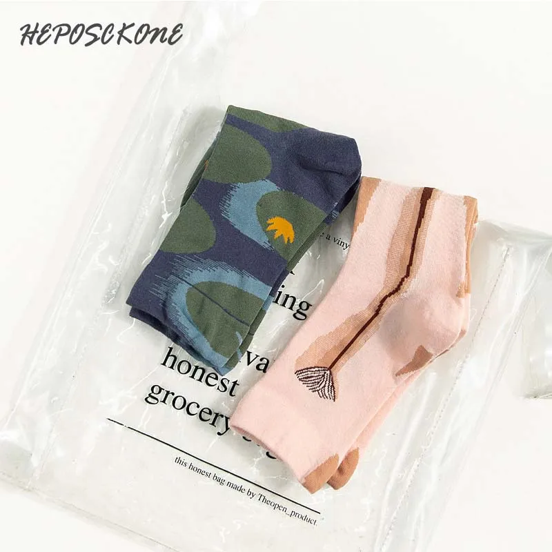 

Autumn/Winter Creative Art Ink Wash Landscape Tide Socks Casual Movement Skateboard Funny Socks Women Fashion Combed Cotton Sock
