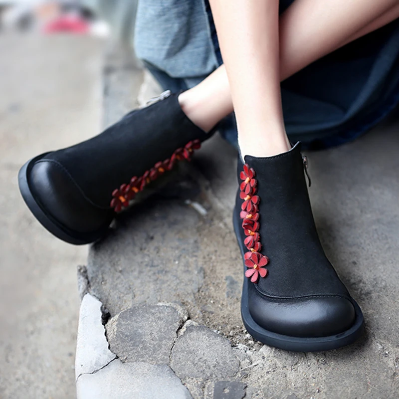 

Women Flower Chelsea Boots Genuine Leather Coffee Low Heels Winter Shoes Warm 2018 Retro Handmade Soft Leather Ankle Boots Sale