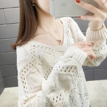 

Women's 2020 Spring New V-neck Ms. Sweater Loose Wear Thin Hollow Bottoming Shirt