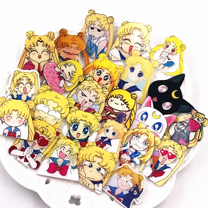 

1PCS Sailor Moon Soldier Cartoon Anime Girls Harajuku Icon Diy on Backpack Brooches Pins on Clothes Acrylic Plastics Badges
