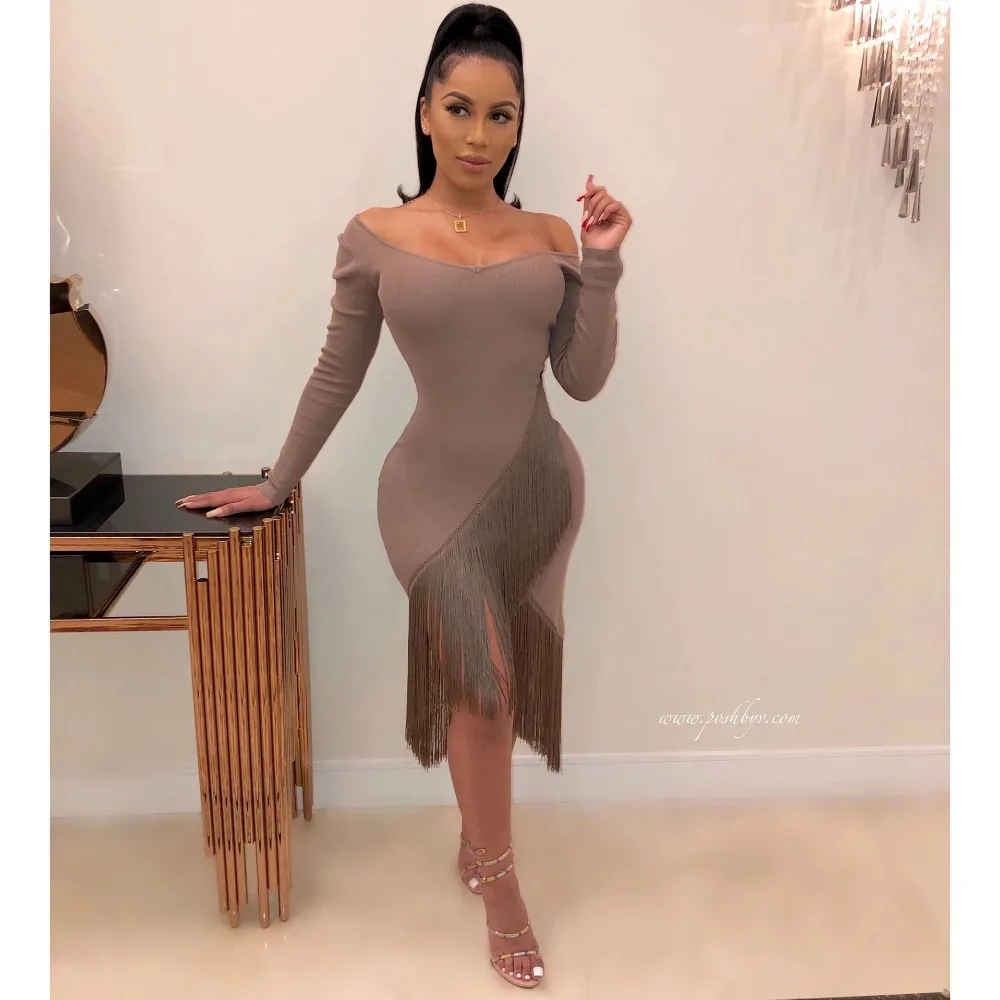 12165688077_726518044