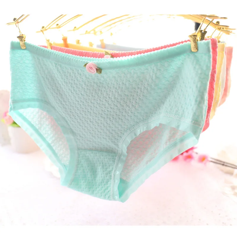 2589497020_1015799160