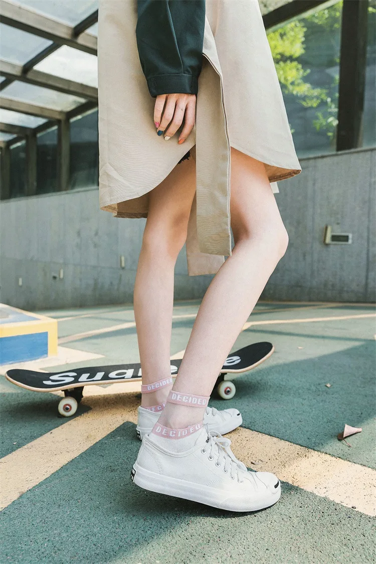 1 пара модных женских хлопковых шелковых коротких носков в Корейском стиле яркие цветные кружевные повседневные Дышащие носки с надписями