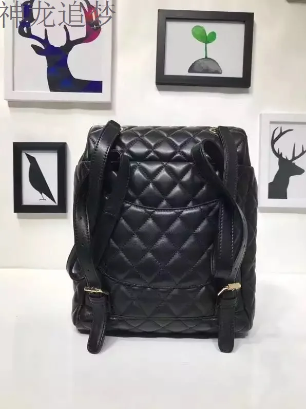 

High quality 2020 famous brand Backpack Fashionable Real leather diamond Lattice Women bag New Style Fashionable Luxury Backpack