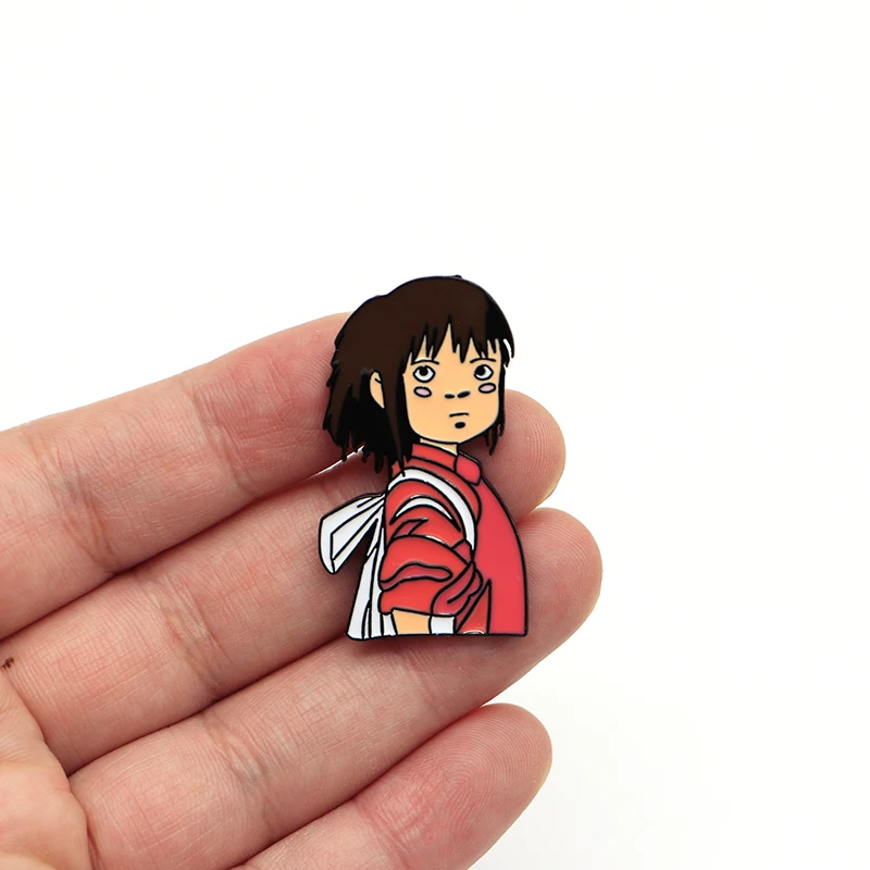 Hayao Miyazak Anime Brooches Spirited Away Chihiro Enamel Pin for Boys Girls Lapel Pin Hat/bag Pins Denim Jacket Girl Brooch D60