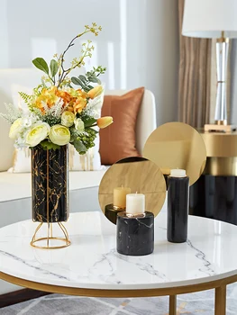 

Luxury Gold Metal Round Sheets Candlelight Dinner Props Candle Holder Romantic Table Practical Marble Ornament Decor Accessories