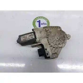 

4F0959801B WINDOW MOTOR FRONT LEFT AUDI ALLROAD QUATTRO (4B5)