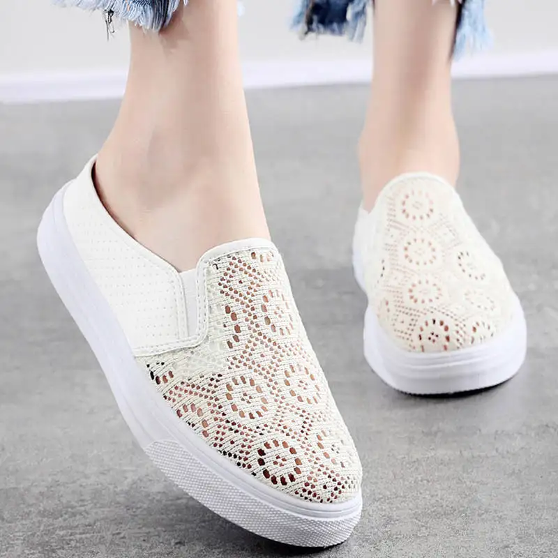 Hot Women Thick Bottom Shoes Summer 2021 Trend Half Slippers Tow Beach Women Breathable Flying Woven Non-slip Wear Personality