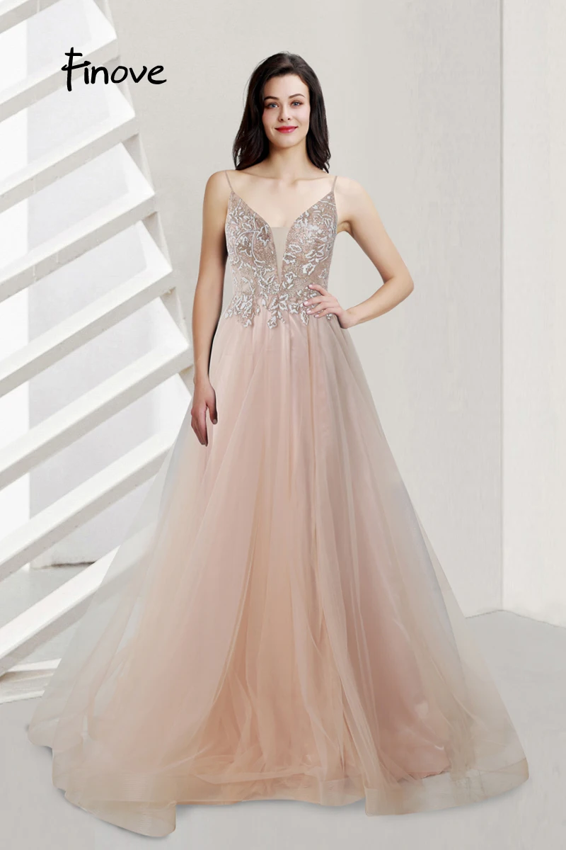 Finove Elegant Prom Dress 2020 Sexy V-neck Illusion Appliques A-line Evening Party Gowns Plus Size