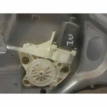 

4M5T14A389 left front lift engine FORD FOCUS SPORTBREAK (CAP)