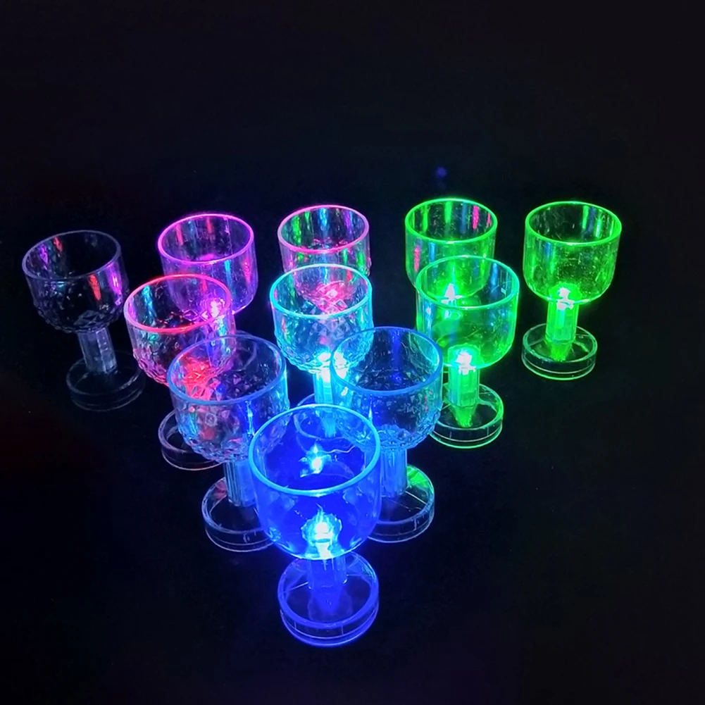 LED Automatic Flashing Cups Multi-color Light Up Mugs Wine Beer Mugs Whisky  Drink Cups for Party Kitchen Christmas Decor Y5GB