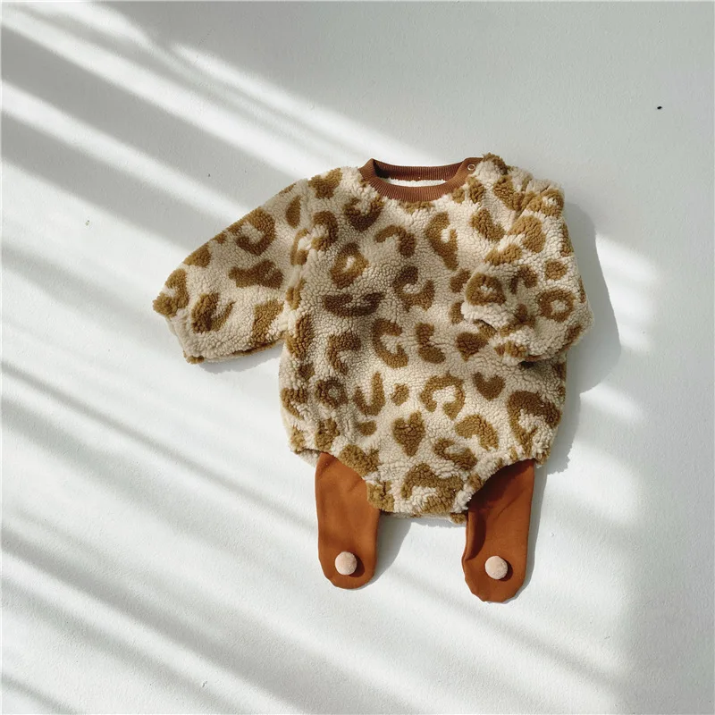 Зимняя детская теплая плюшевая одежда с длинными рукавами и леопардовым принтом для мальчиков и девочек; утепленные мягкие комбинезоны