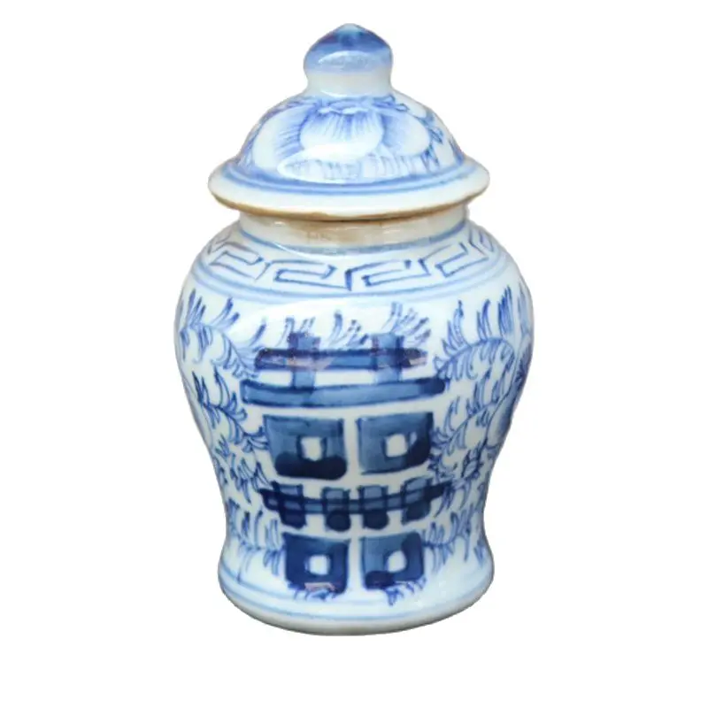

Chinese Old Porcelain Blue And White Porcelain Jar
