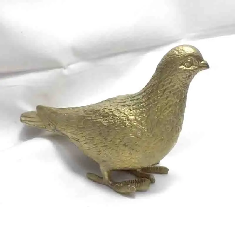 

1pcs Brass Pigeon Crafts Decorative Statues For Home Copper Peace Pigeons Living Room Office Desktop Decoration Special Price