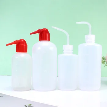 

4pcs Hair Cleaning Bottles Empty Shampoo Bottle Dry Washing Bottle Salon Dry Cleaning Bottle Salon Accessories for Salon (Red, W