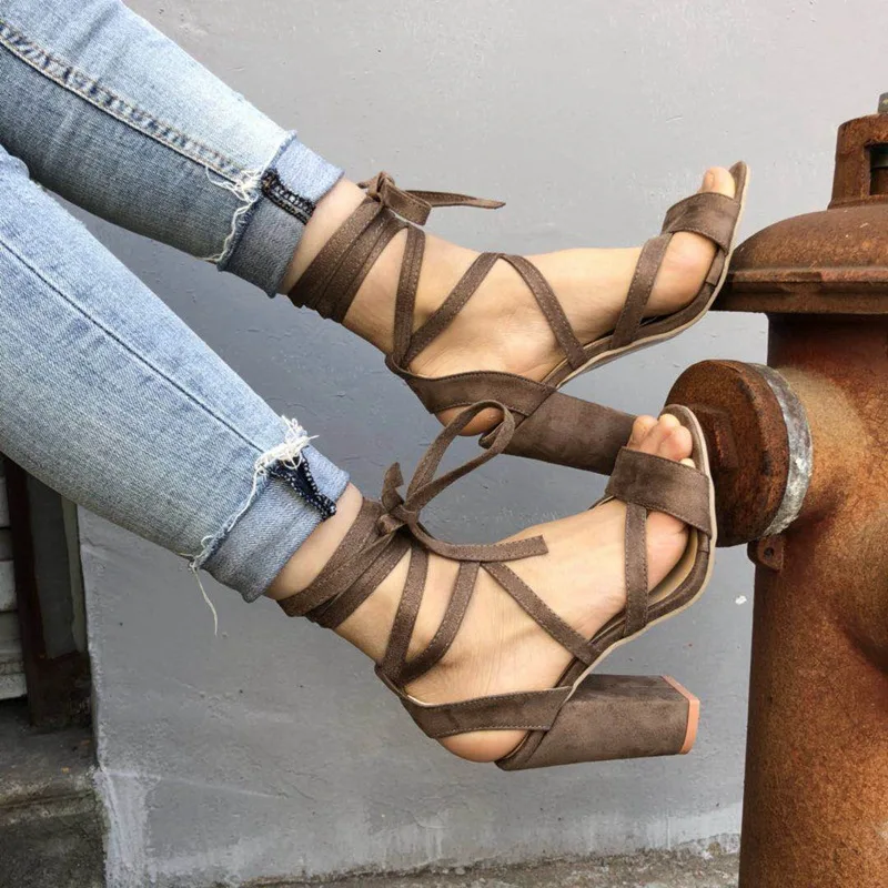 Г., новые летние сандалии на ремешке на высоком каблуке Женская обувь больших размеров модные пляжные сандалии с перекрестными ремешками - Цвет: Khaki