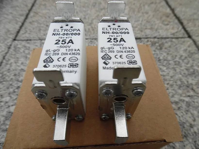 1 pc P2500T Si-Gleichrichterdiode glaspassiviert 1300V 1,3KV 25A P2500 #BP 1 pc P2500T Si-Gleichrichterdiode glaspassiviert 1300V 1,3KV 25A P2500 #BP