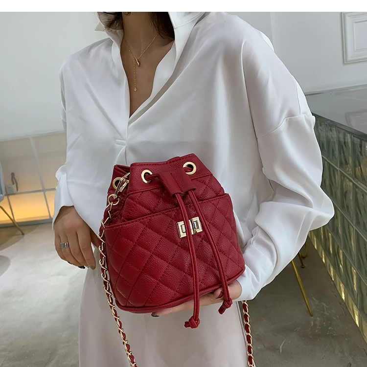 Элегантная женская клетчатая сумка-мешок Новая высококачественная женская дизайнерская сумка из искусственной кожи с цепочкой на плечо