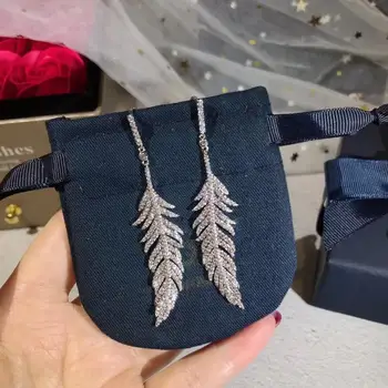 

S925 sterling silver temperament minimalist micro-set leaf earrings Vintage wind feather earrings for woman