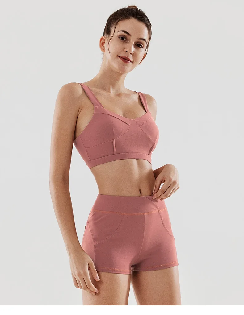 Y26B6789+Y26K6738_09.jpg