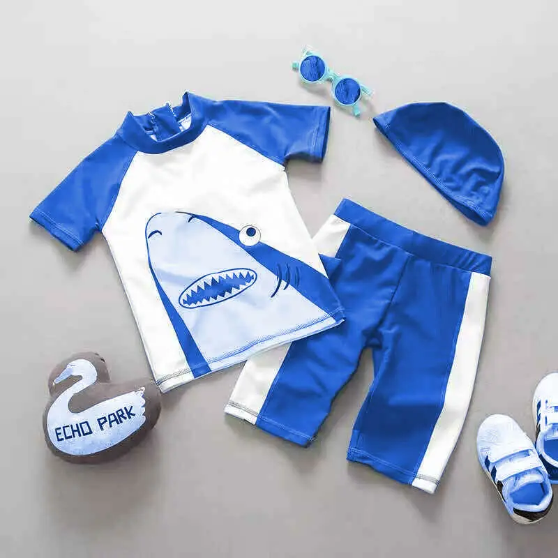 Модный тренд, детский купальный костюм из 2 предметов для маленьких мальчиков, Быстросохнущий костюм для серфинга с рисунком акулы летняя праздничная одежда