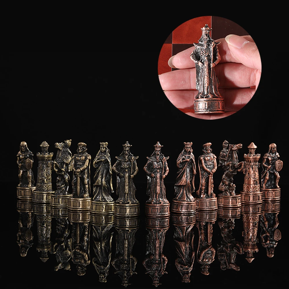 Metal Theme Chess 32pcs IntelligencLuxury Knight Table Game Entertainment Toy Leather Board set Gift Dragon Soldier Theme Sports - Image 3