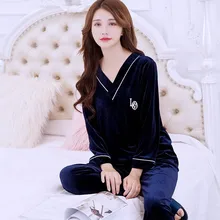 Femme Sleepwear 2 pieces home clothes gold velvet pajamas long sleeve home clothes sexy lace pajamas set women sleepwear suit