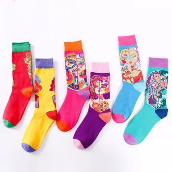 

2020 creative cotton socks tide socks tube socks comic cartoon bright couple socks