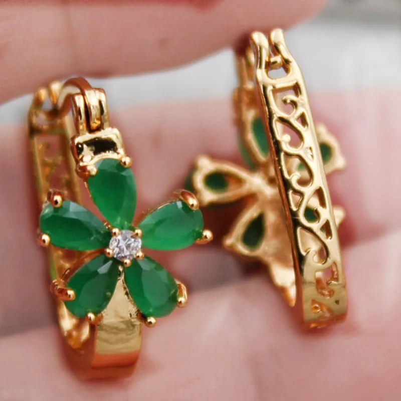 OBS1596_Gold_Green-02