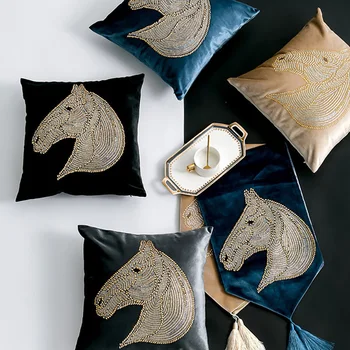 

Flat Velvet Pillowcase Decorative For Sofa Throw Pillow Hot Drillint Horse Head cushion Cover Decoration Pillows For Living Room