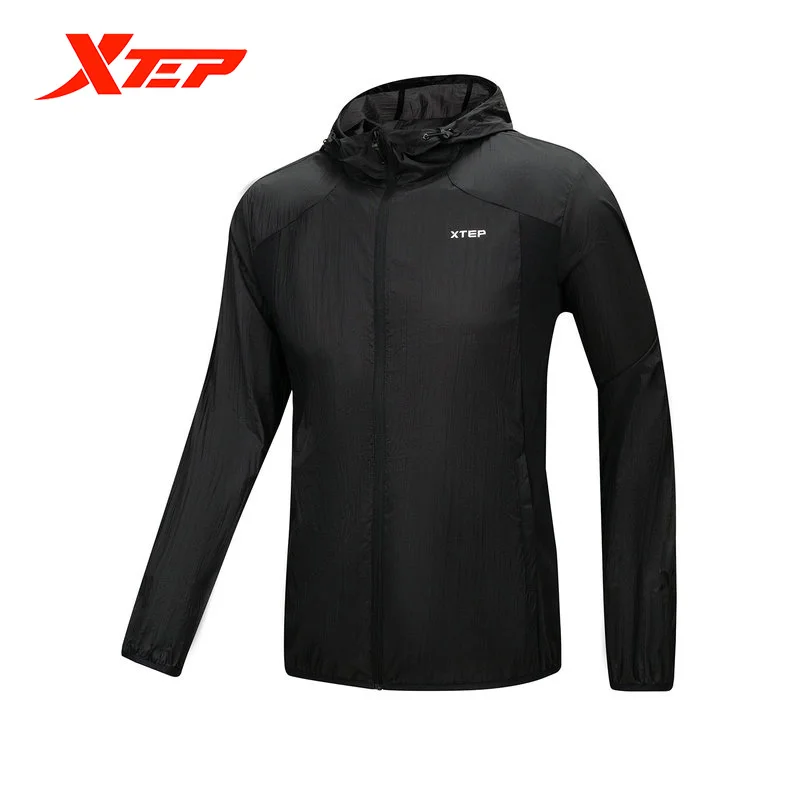 Xtep Men Windbreaker Sunscreen 