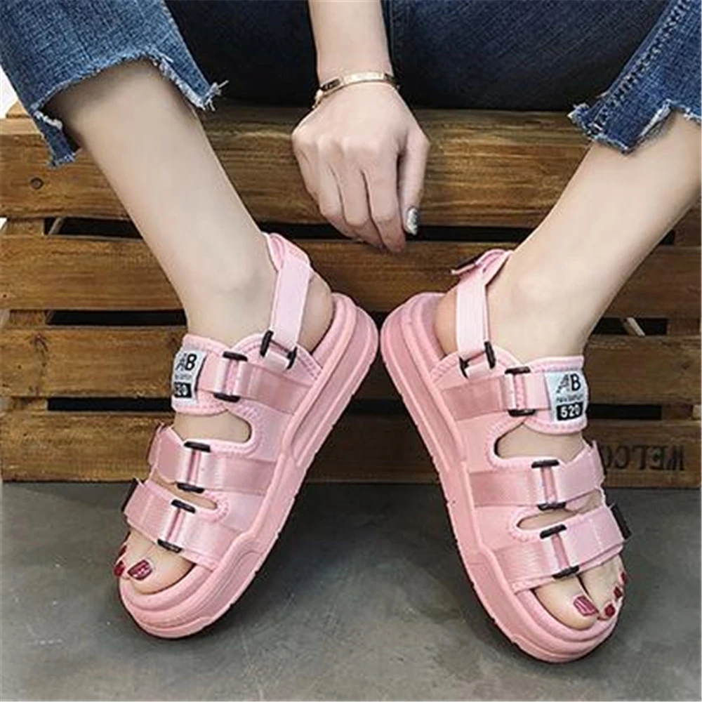 

European style sandal female summer Korean students Korean version of tidal flat simple and versatile retro Roman academic style