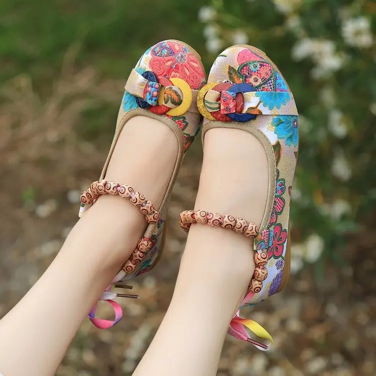 

Hot Selling WOMEN'S Shoes Retro Beaded Bracelet bian zhi xiu Lace-up Old North Cloth Shoes National Wind Bandage Cloth Shallow M