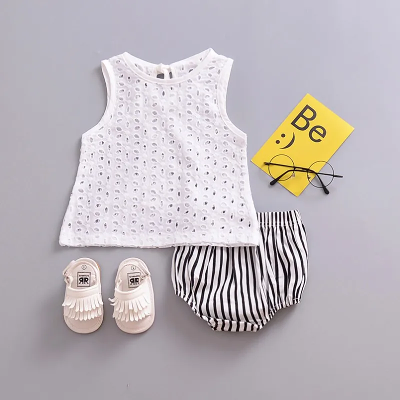 Fashion Newborn Baby Cute Lace Hollow Tops T-shirt Blouse Girl White Outfits Sleeveless Baby Cotton T-shirt New Arrival