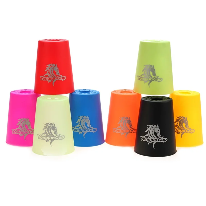 

12pcs/set Speed-Stacking-Cups Flying-Cups Rapid Hand Stack Sport Game UFO Cup 8 Colors Boxed Toy Gift Puzzle IQ Game Horse Head