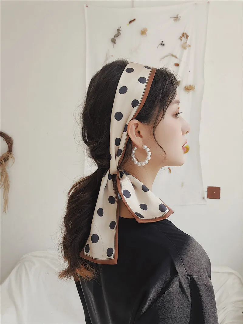 Love pointed scarf Scarves female spring Autumn versatile with wrist bags thousands of bird check printed small headband |