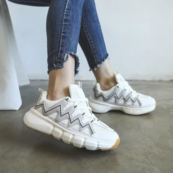 

AAutumn Chunky Sneakers Women Platform Casual Shoes Women Reflective Fashion Sports White Sneakers Tenis Basket Femme GY510