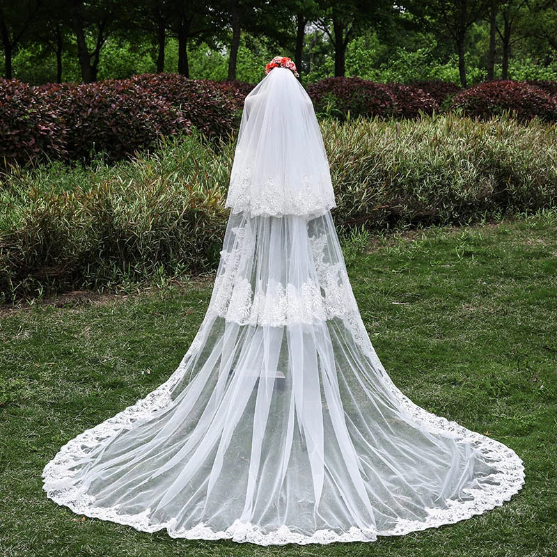 Real Photo Lace Bridal Veil with Comb Appliques Bride Head Wear 3M Long Wedding Accessories Women Mantilla Veil for Church 2021