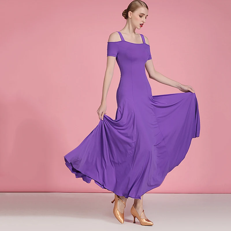 

Женское платье для современных танцев