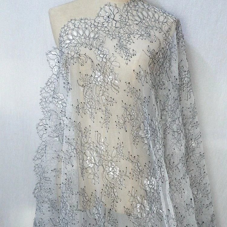 

Кружевная цепочка для ресниц, шириной 150 см/68 см, с Фениксом
