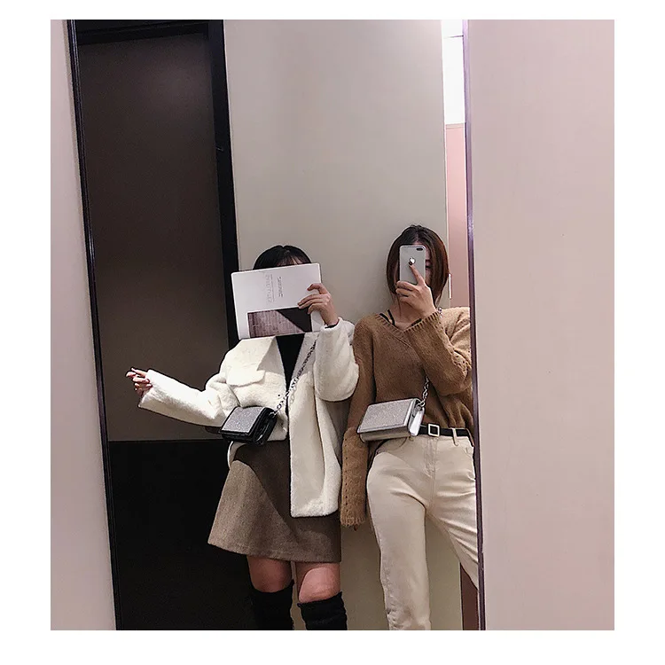 

2019 New model with drill name Yuanfeng small square bag magnetic buckle single shoulder oblique span female bag